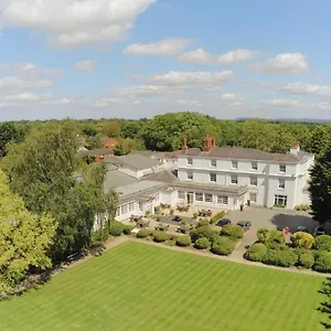 Rowton Hall And 酒店