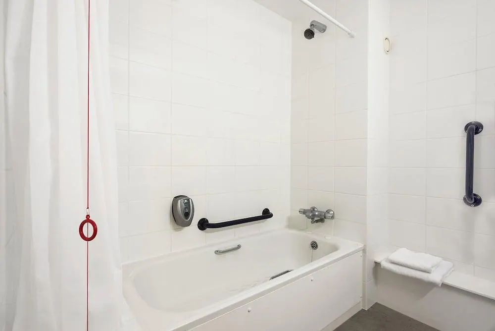 Super 8 By Wyndham Chester East 3*,  United Kingdom