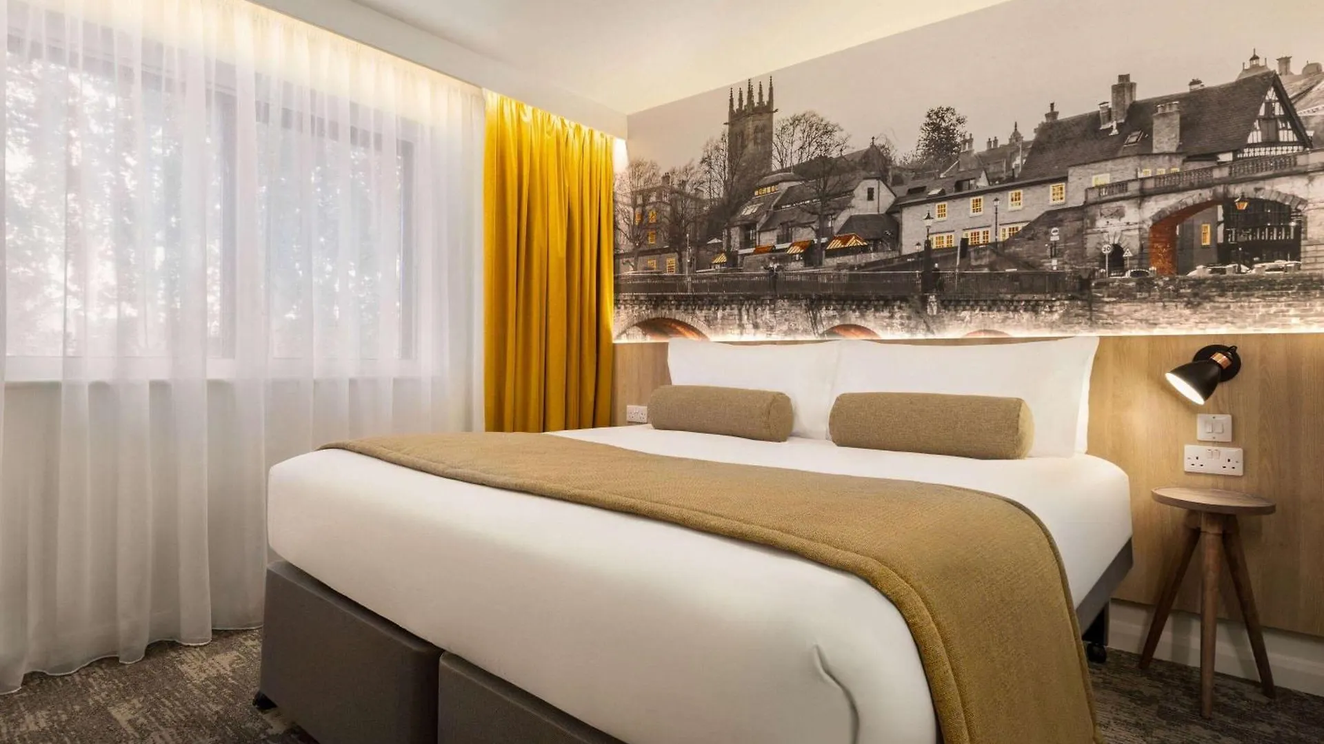 Hotel Super 8 By Wyndham Chester East
